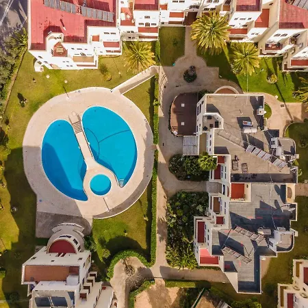 T1 Férias, Piscina E Praia! Appartement