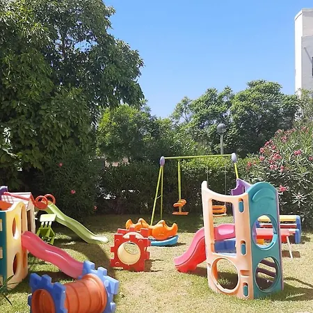 T1 Ferias, Piscina E Praia!